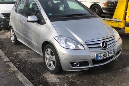 Mercedes A 200