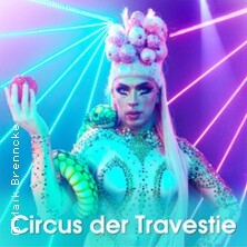 Travestie im Kiez .... circus of drag queens! Berlin