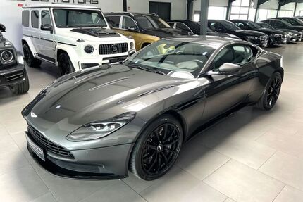 Aston Martin DB11