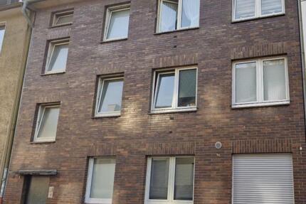 Wohnung im 1. OG zu verkaufen in ruhige Lage im 4-Familienhaus!