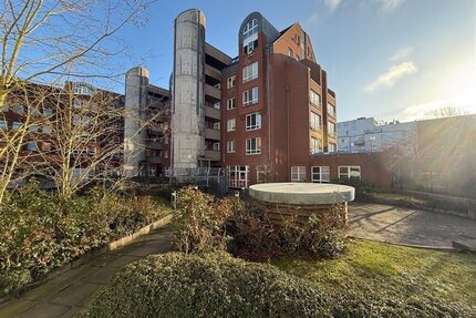 Zentrale, bezugsfreie 2-Zimmer-Whg. mit Aufzug u. Tiefgaragenstellplatz Hopfenstraße, Kiel