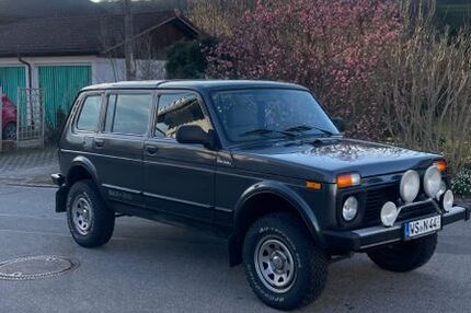 Lada Niva