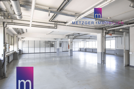 Halle in Esslingen am Neckar 2.190,00 € 310 m²