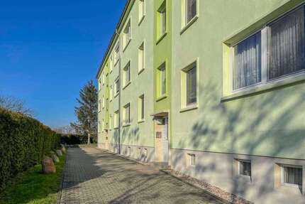 Wohnung zum Kaufen in Thallwitz 55.000,00 € 61.69 m²