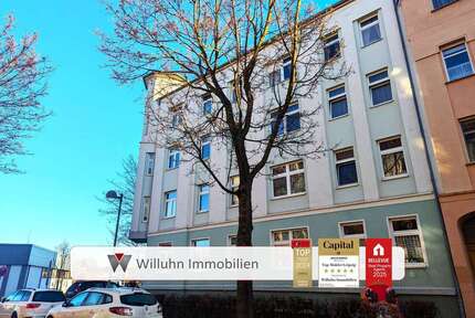 Haus zum Kaufen in Markranstädt 1.449.000,00 € 927 m²