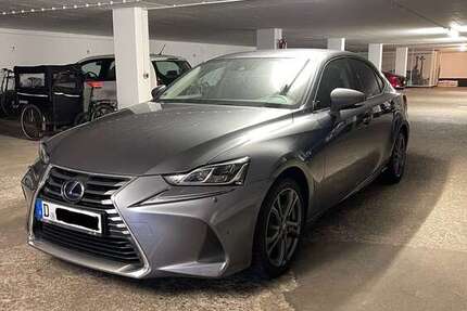 Lexus IS 300