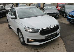 Skoda Fabia TSi Alu PDC LED 5-JahreGara SOFORT !!