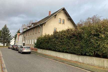 Haus zum Kaufen in Teuchern OT Wildschütz 89.000,00 € 300 m²