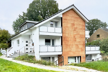 301 m² Wfl.-Haus aus 1970, 1 große Whg + 2 Whg + 3 Appartments, auf 1507 m² Grund, 210 m zum Strandweg in Pelzhaken