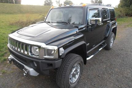 Hummer H3