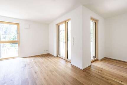 Wohnung zum Kaufen in Beratzhausen 306.000,00 € 72.88 m²