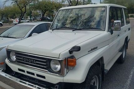 Toyota Land Cruiser