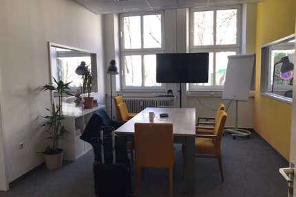 Büro in Augsburg 755 € 82 m²