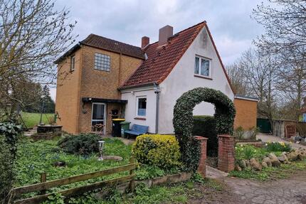 Haus mit sehr großem Grundstück, Landwirtschaft