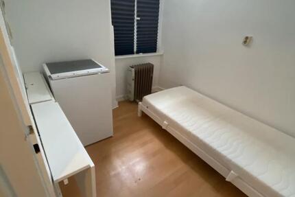 PendlerZimmer in zentraler Lage zur Untermiete