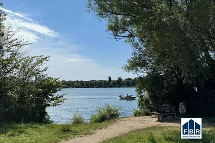 Moderne Eleganz am Ziegelinnensee: Eigentumswohnung mit Südbalkon und Aufzug