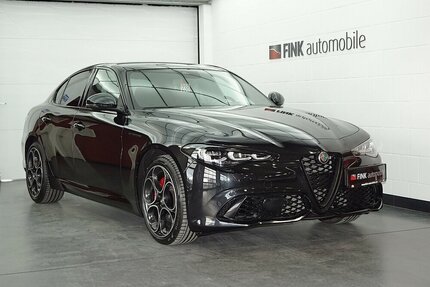 Alfa Romeo Giulia 2,0 T Q4 Competizione FULLLED Panoramashd