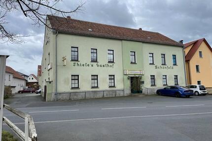 Mehrfamilienhaus mit ehemaligem Gasthof zu verkaufen