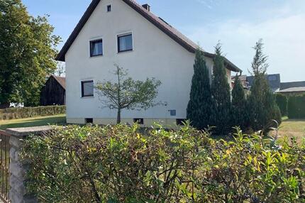 Einfamilienhaus 130 m2 zu vermieten mit großem Garten