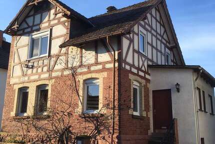 Haus zum Mieten in Weimar 1.050,00 € 125 m²