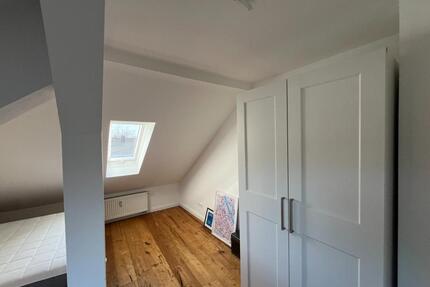 Neu und renoviert: Voll ausgestattete Wohnung in Köln Nippes