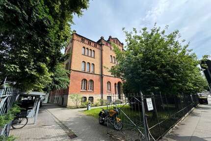 Haus zum Kaufen in Hannover 4.100.000,00 € 2200 m²