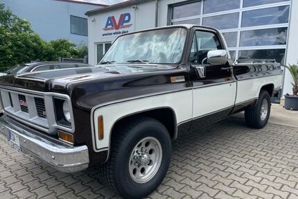 GMC Sierra