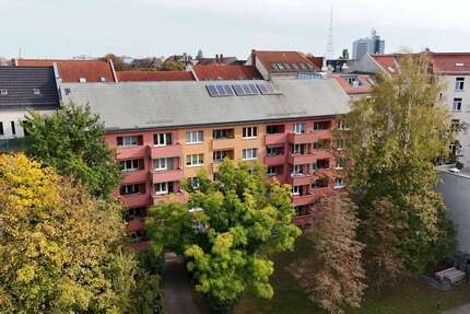 Aus 2 mach 1 ++ 5 Zimmer, 2 Balkone, 2 Bäder + Stellplatz + Im Herzen der Leipziger Südvorstadt