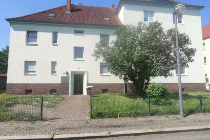 Wohnung zum Mieten in Bitterfeld-Wolfen 380,00 € 53.7 m²