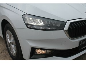 Skoda Fabia TSi 115 Alu PDC LED Kamera SOFORT