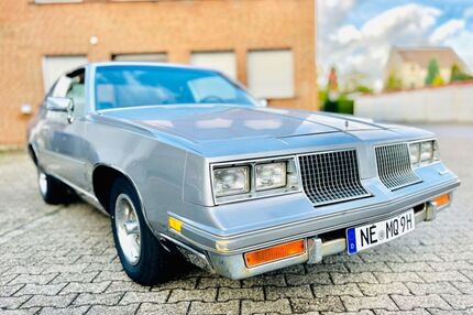 Oldsmobile Cutlass