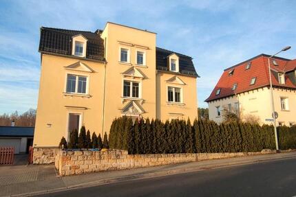 sonnige 2 Zimmer Wohnung mit Terrasse, Blick ins Grüne