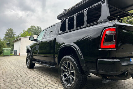 Dodge Ram 1500 Crew Cab Pick-up