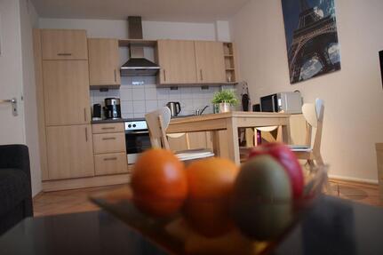 Cologne center Fully furnished couplesingle apartment, 2 rooms
