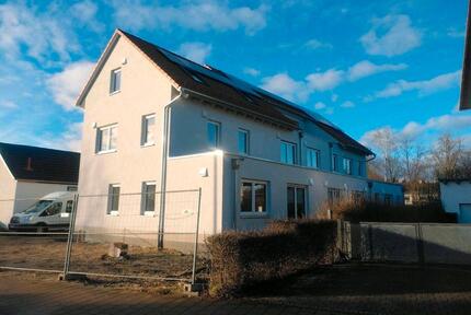 2,5 Zimmer Neubau EG Wohnung