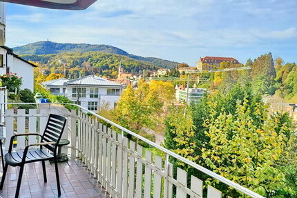 Schöne 4-Zimmer Wohnung mit sonnigem Balkon in Zentrumslage