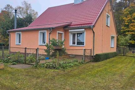 Einfamilienhaus in einem Dorf in Litauen